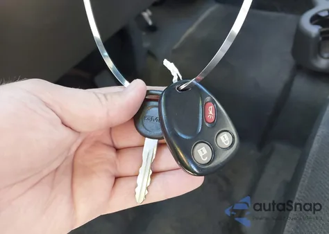 2004 GMC Sierra 1500 Sle из США, поврежденный, VIN 2GTEC19T241298173